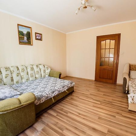 Clean And Comfortable Apartments On Karl Marx Street Tiraspol Eksteriør billede