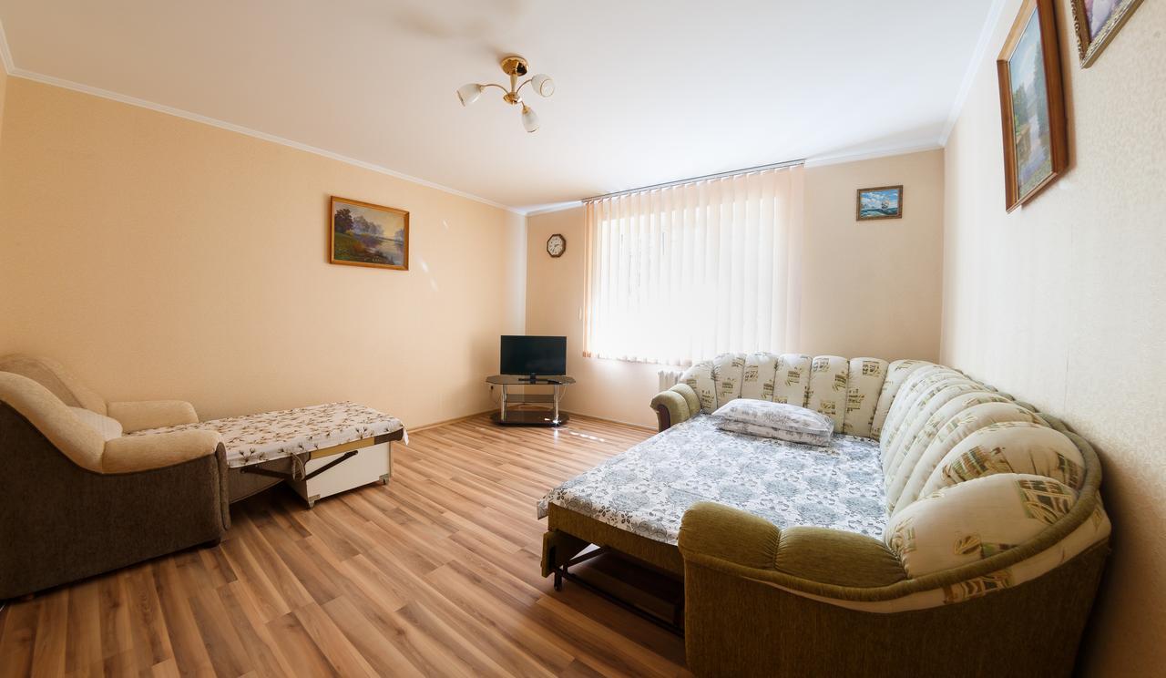 Clean And Comfortable Apartments On Karl Marx Street Tiraspol Eksteriør billede