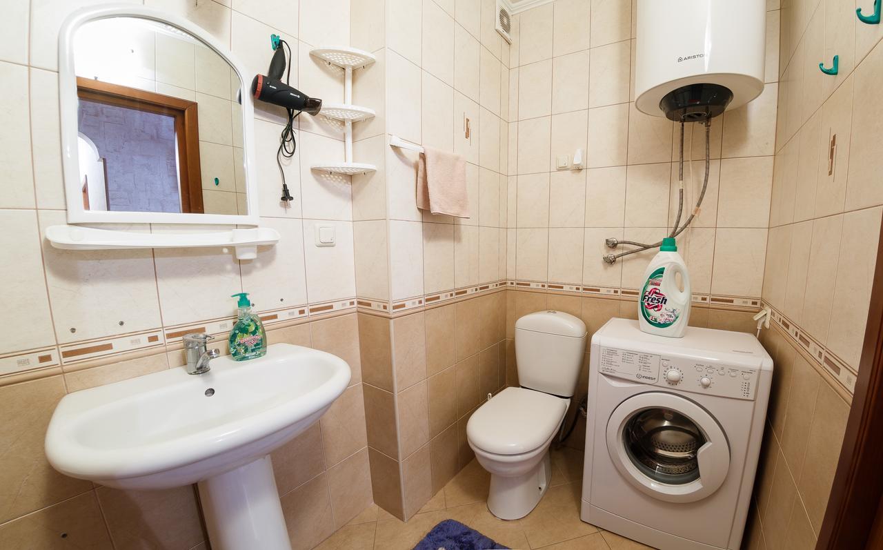 Clean And Comfortable Apartments On Karl Marx Street Tiraspol Eksteriør billede