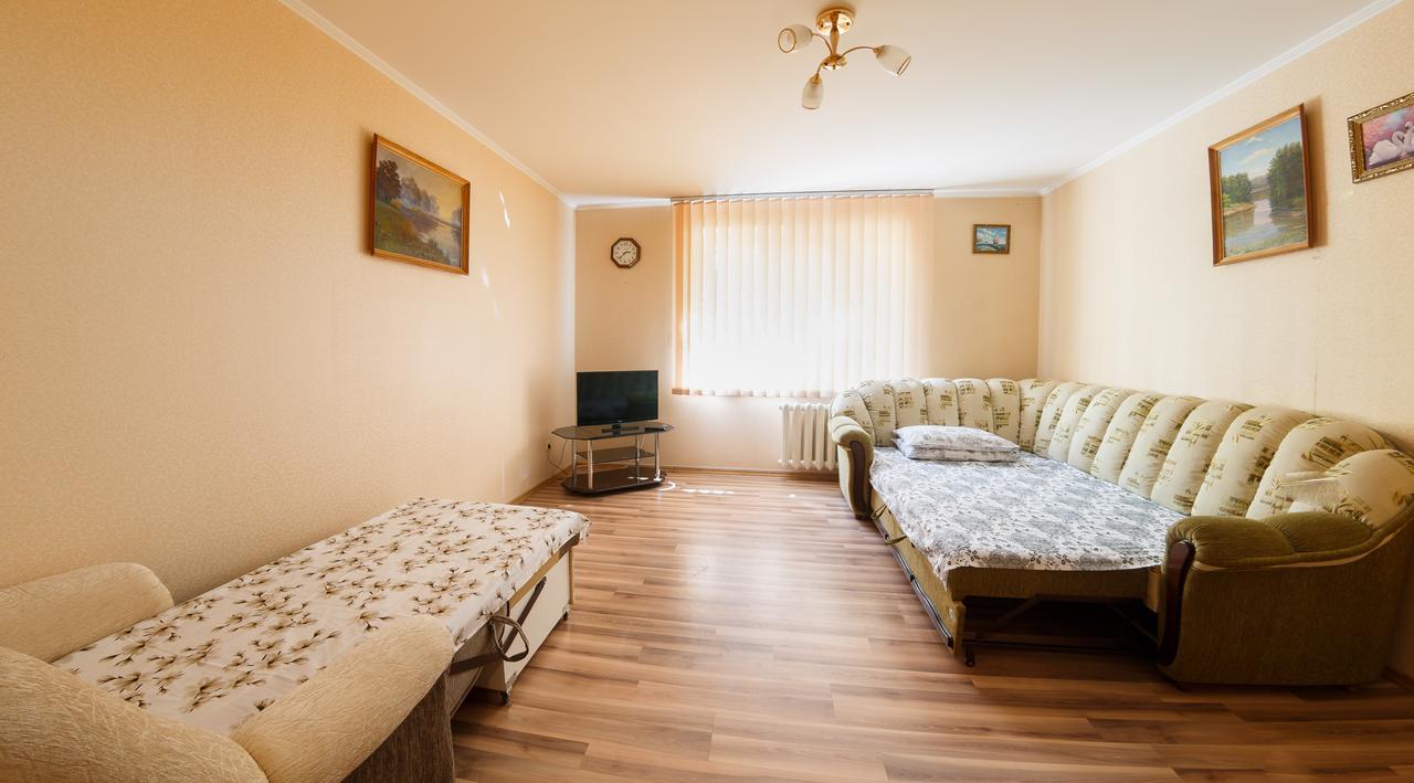Clean And Comfortable Apartments On Karl Marx Street Tiraspol Eksteriør billede