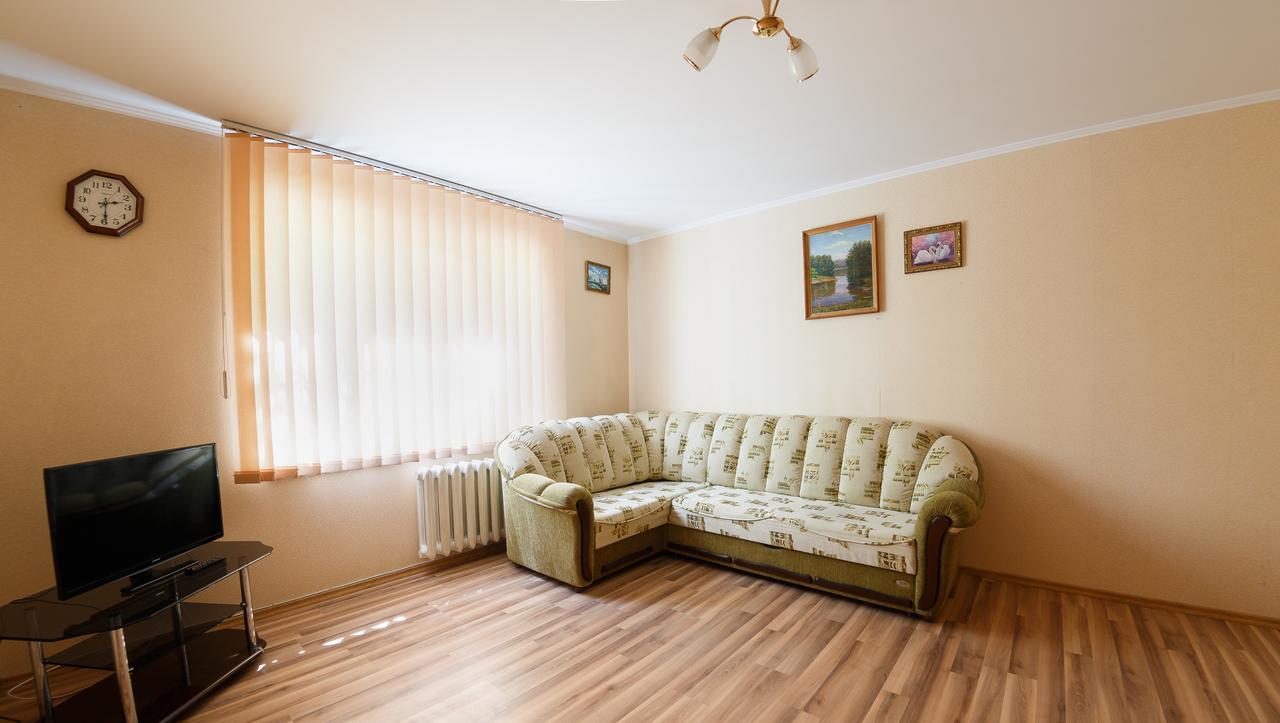 Clean And Comfortable Apartments On Karl Marx Street Tiraspol Eksteriør billede